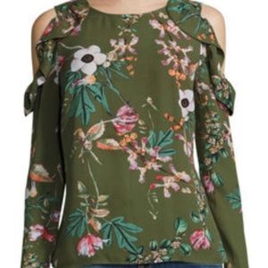 Belle Sky Cold Shoulder top